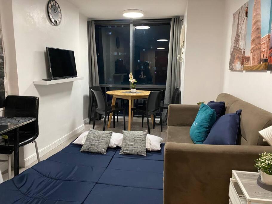 41sqm 1br In Center Of Ortigas Center Manila