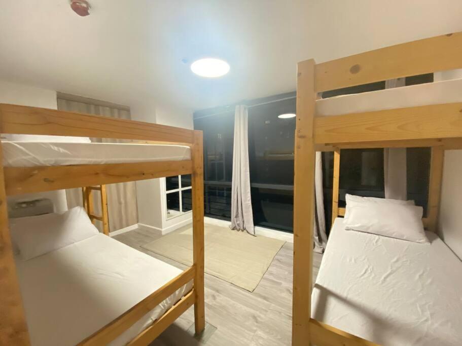 41sqm 1br In Center Of Ortigas Center Apartment Manila