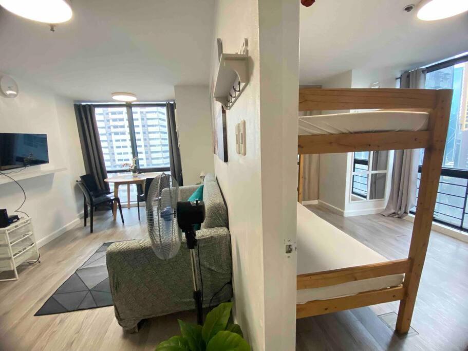 41sqm 1br In Center Of Ortigas Center Apartment