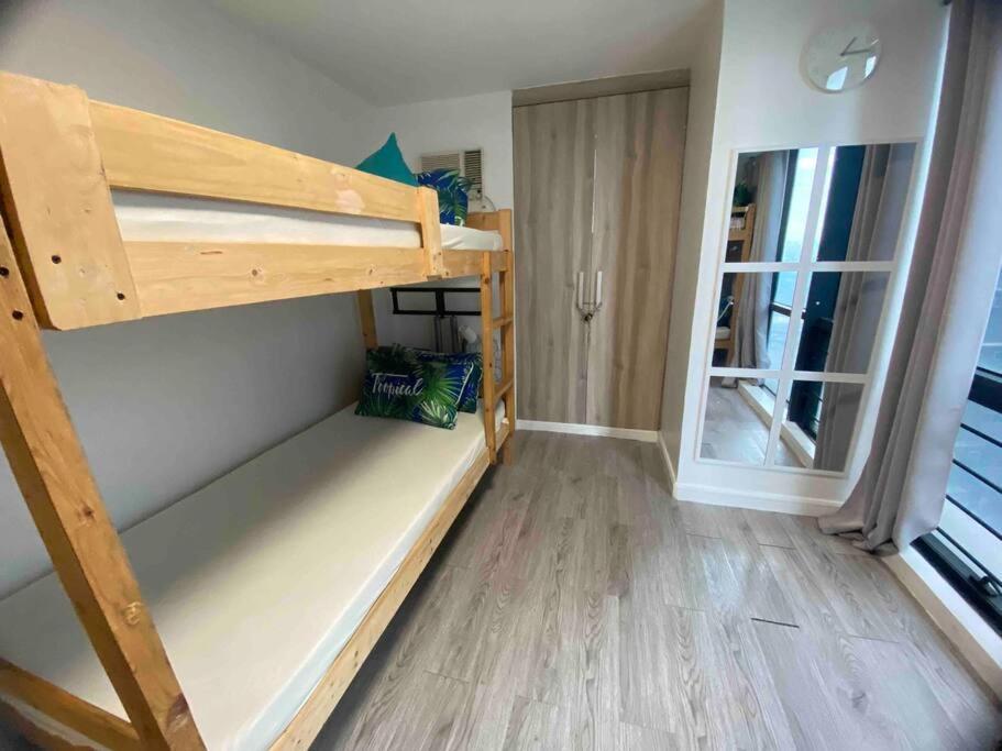 41sqm 1br In Center Of Ortigas Center Apartment