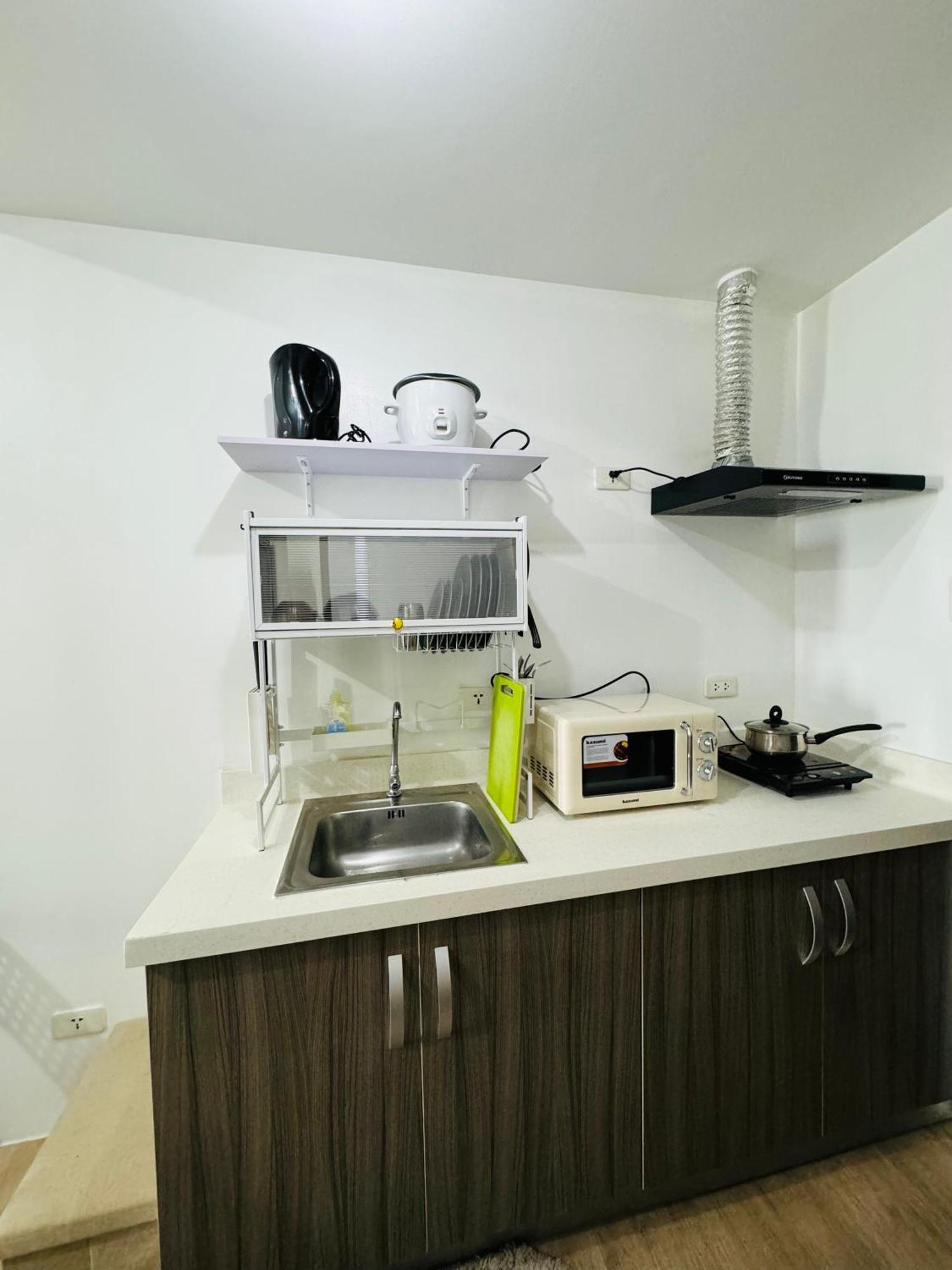 Apartment Vinia Infinity 1 Near Malls With Wifi And Netflix *