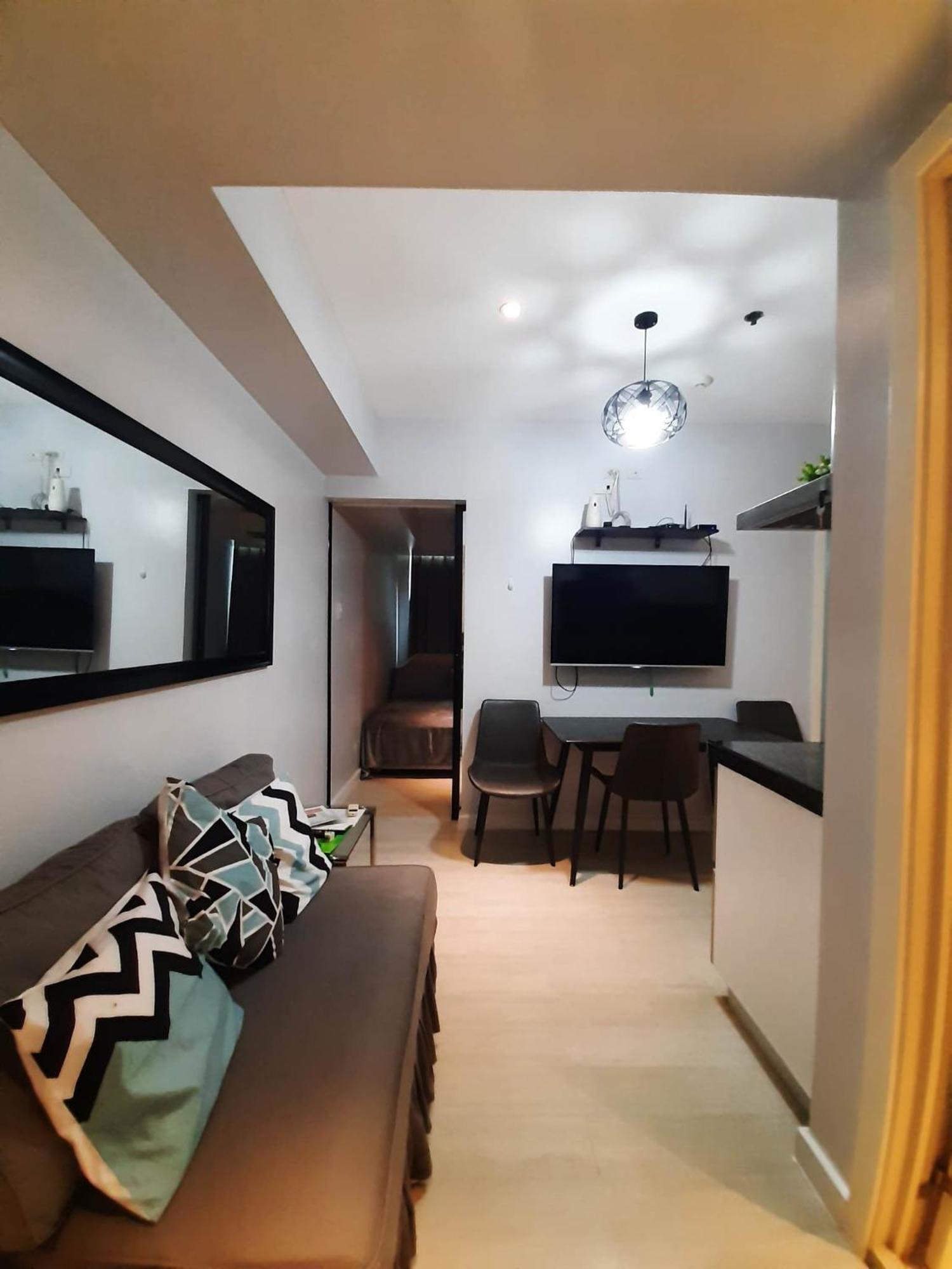 Apartment And More In Azure Beach Residences Manila
