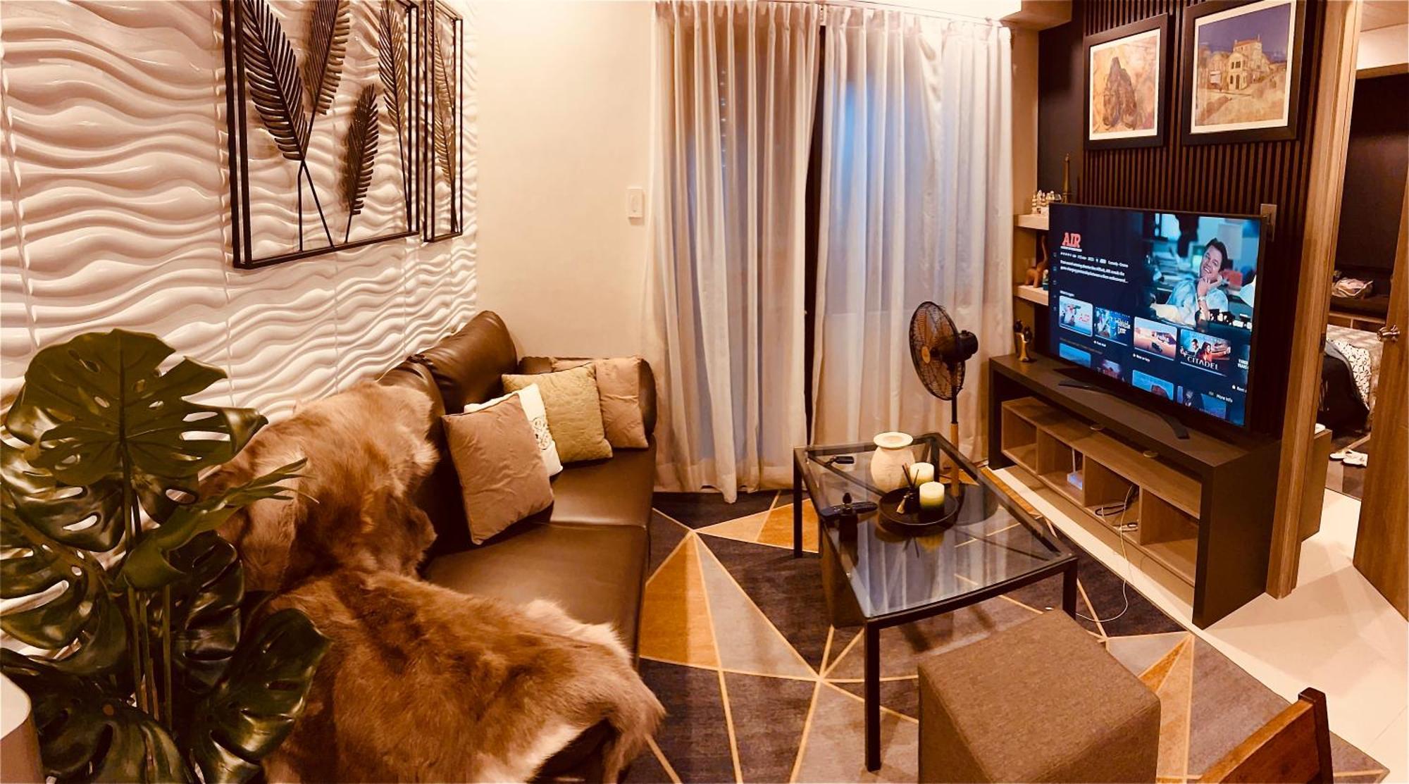 Urban Oasis: Prime With Airport Convenience Apartment Manila