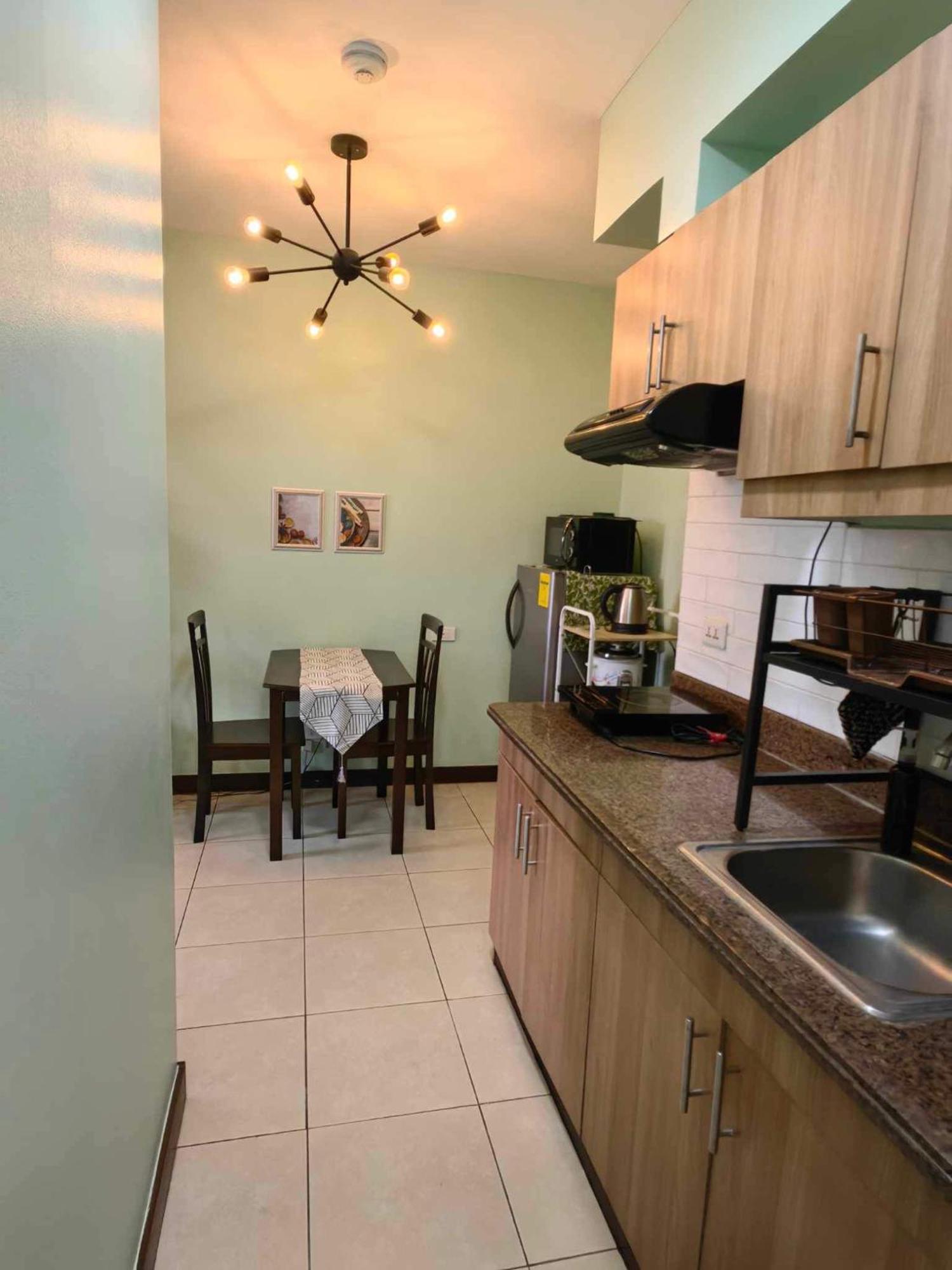 Visayas Ave Unit 1 Bedroom Not A Studio!! * Manila