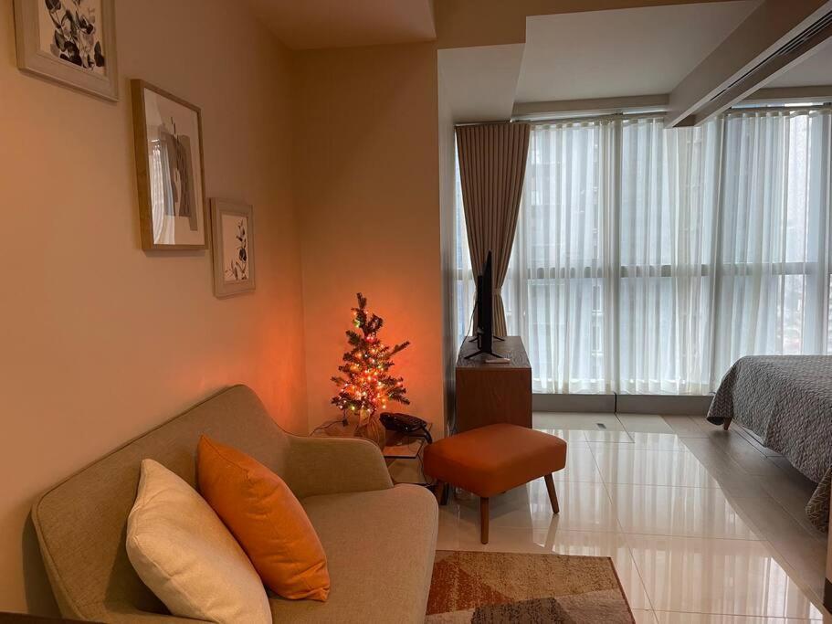 Apartment Private Unit In Uptown Parksuites I & Ii Manila