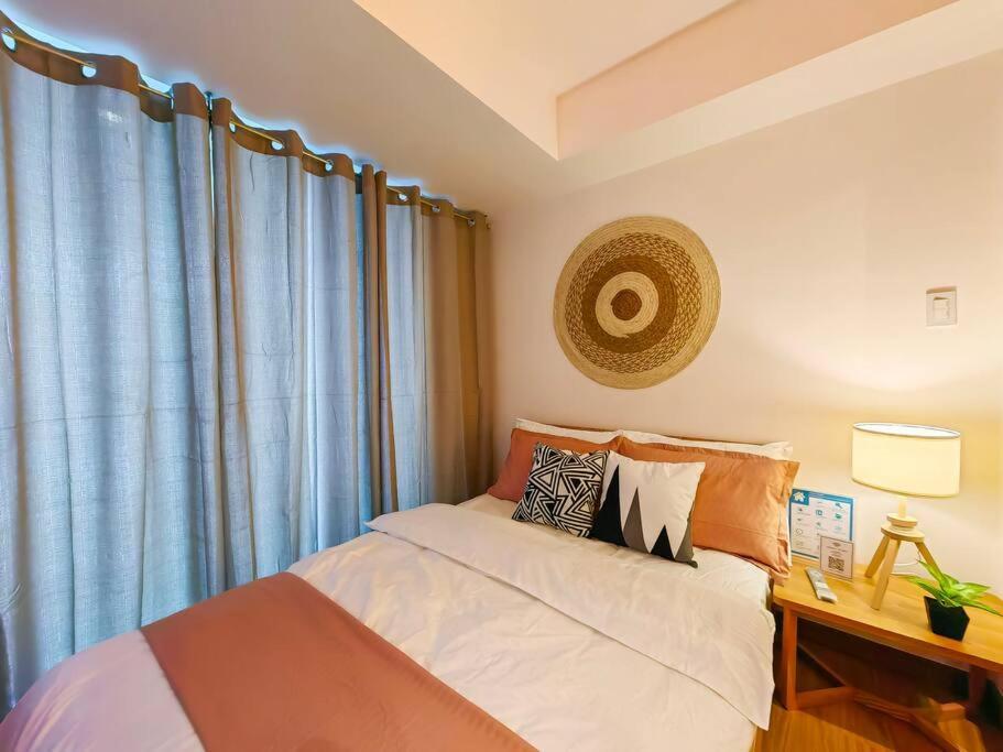 1br Condotel Azure Urban Near Airport - 15f #az02 *