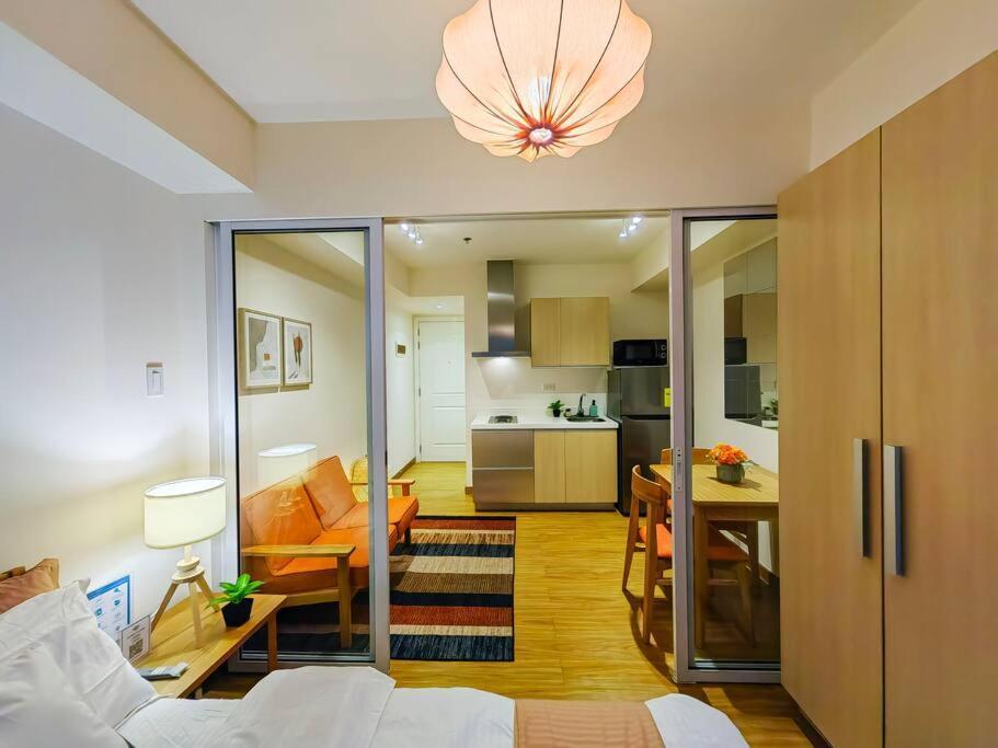 1br Condotel Azure Urban Near Airport - 15f #az02