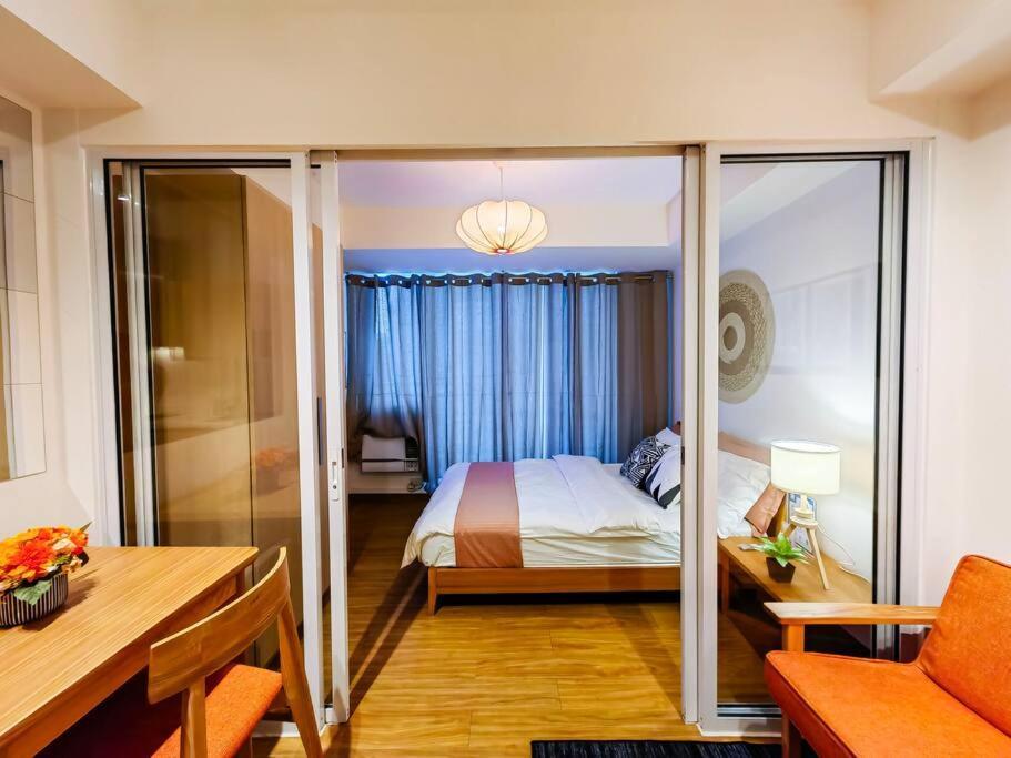 1br Condotel Azure Urban Near Airport - 15f #az02 *