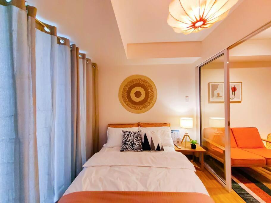 1br Condotel Azure Urban Near Airport - 15f #az02 Apartment *
