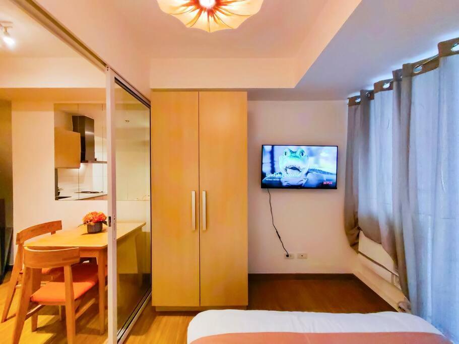 1br Condotel Azure Urban Near Airport - 15f #az02 * Manila
