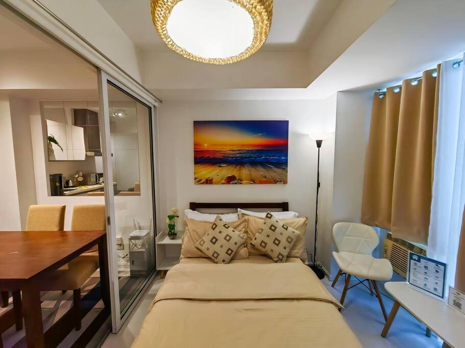 1br Condotel Azure Urban Near Airport - 16f #az01
