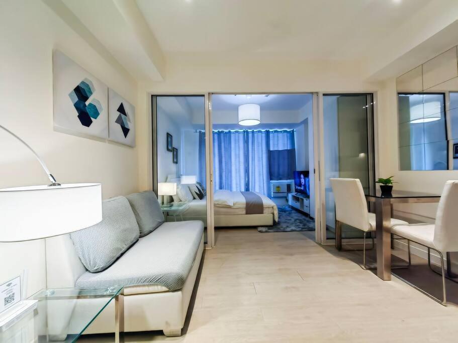 1br Condotel Azure Urban Near Airport - 14f #az03
