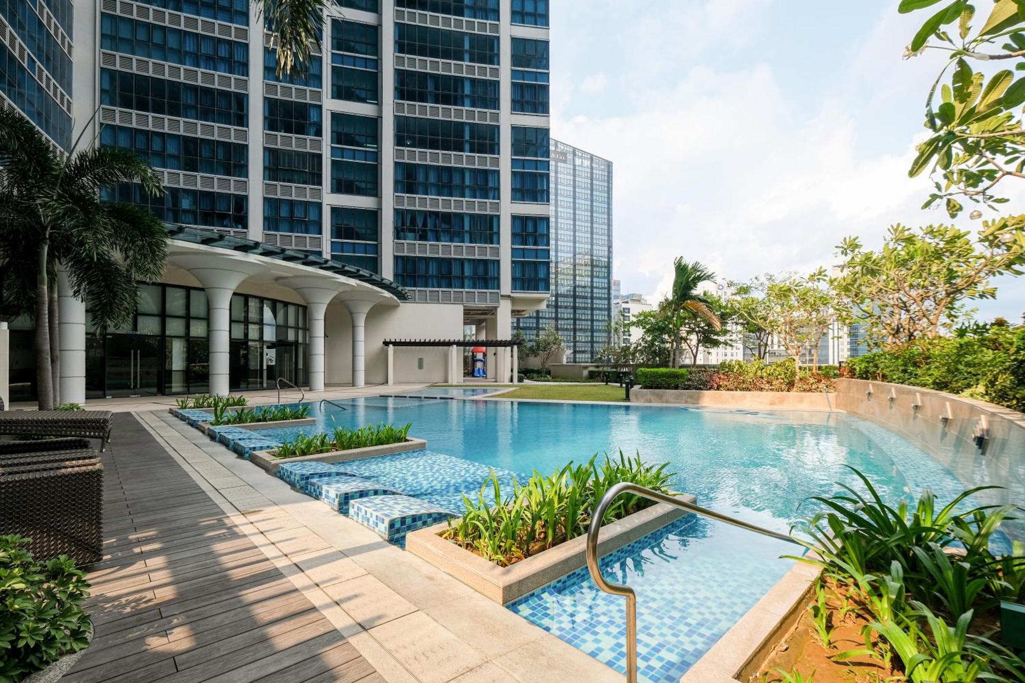Glamorous 3br In Uptown Bgc W/bathtub Apartment