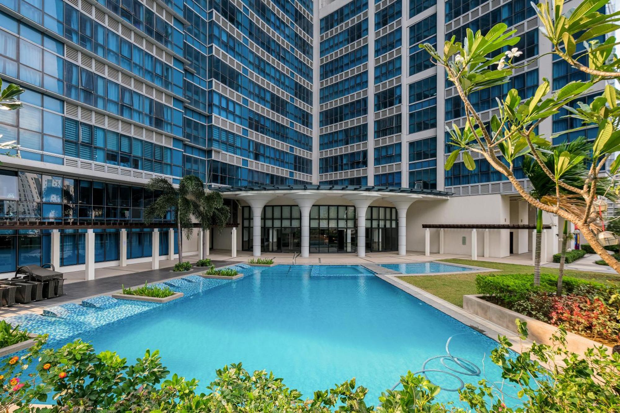 Glamorous 3br In Uptown Bgc W/bathtub Apartment *