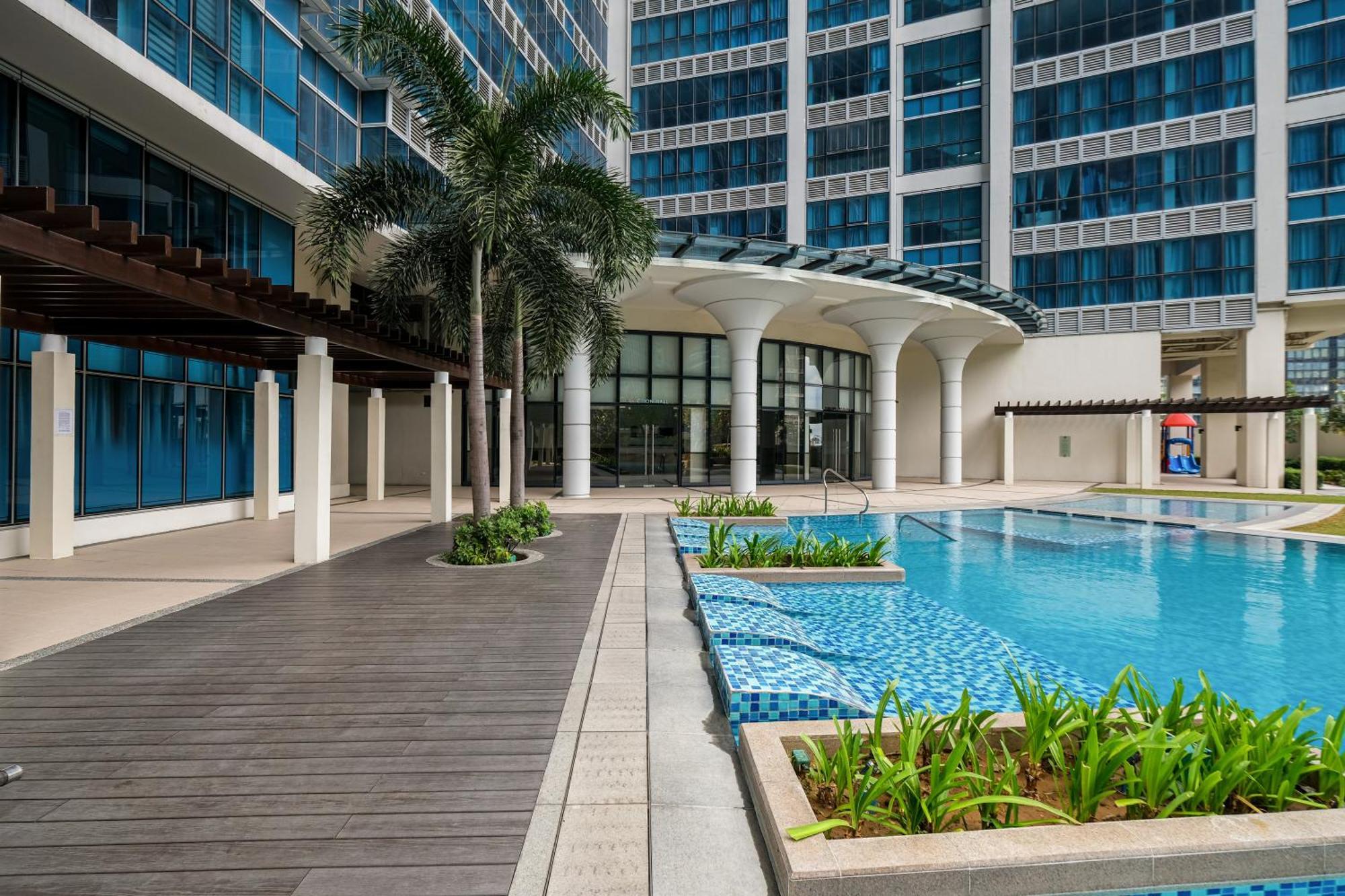 Glamorous 3br In Uptown Bgc W/bathtub * Manila