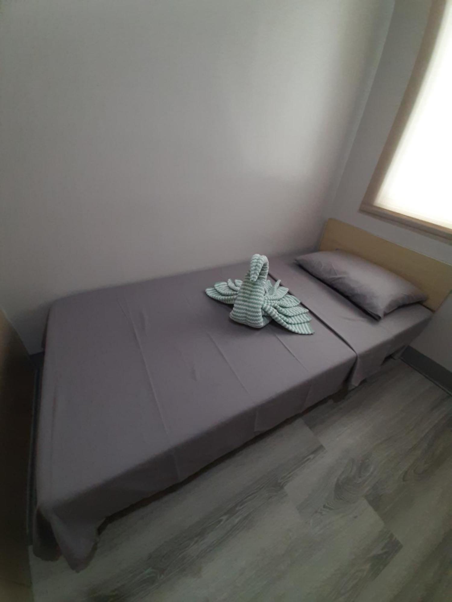 Apartment Unit Sm North Grass Residences Tower 2 *