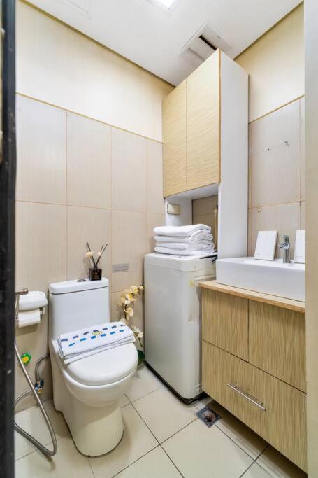 Urban Oasis Cozy Escape Apartment Manila