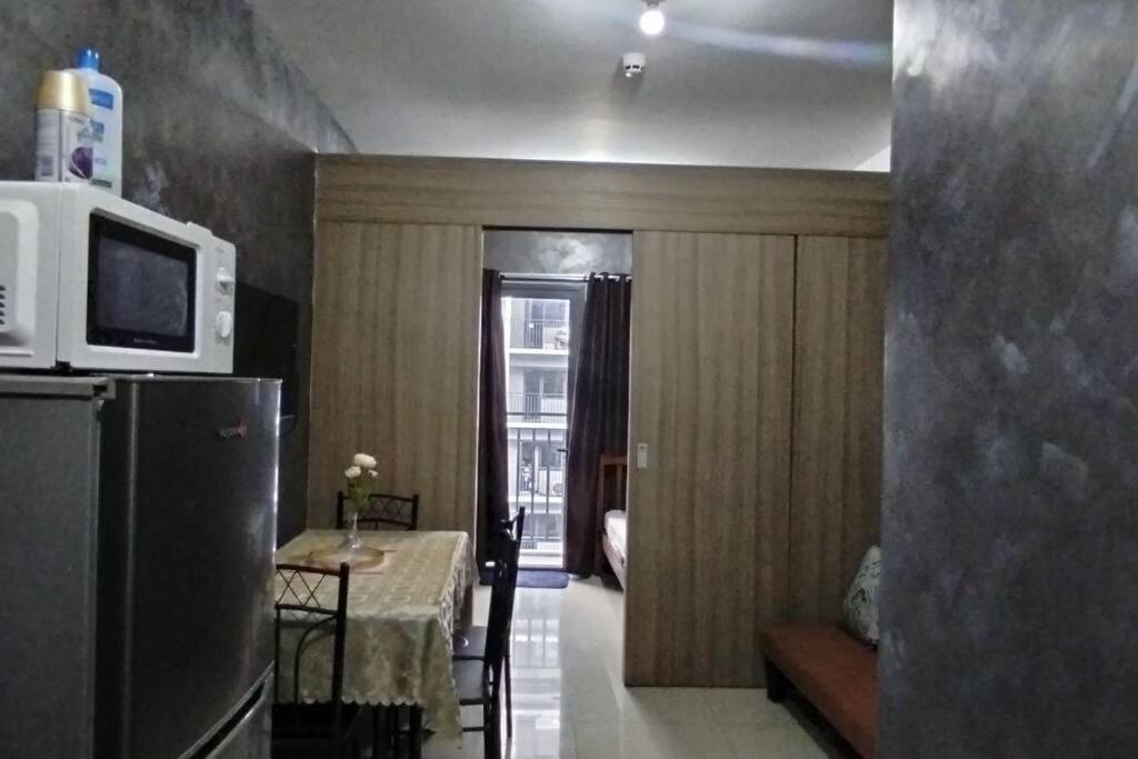 Reyes Staycation Shore 2 Tower 2 Smdc Residences Apartment *