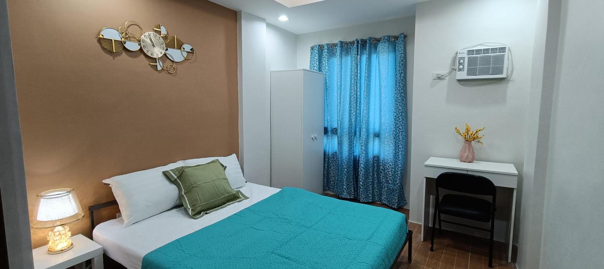 Apartment Brand New 25sqm Makati