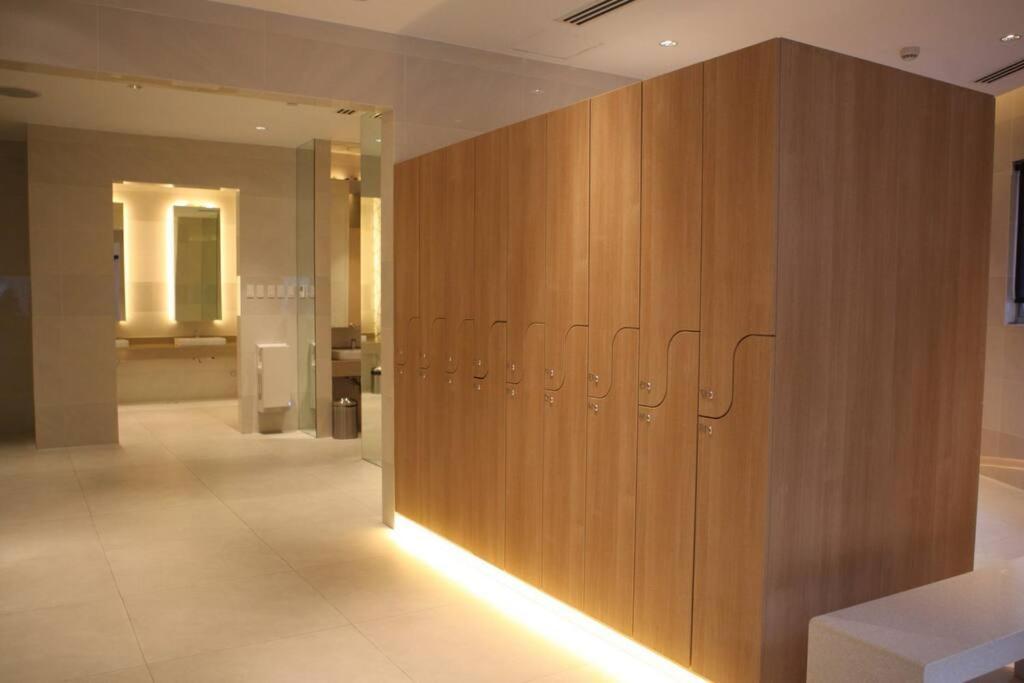 Apartment 2br With Wifi, Pool, & Smart Tv, Near Naia *
