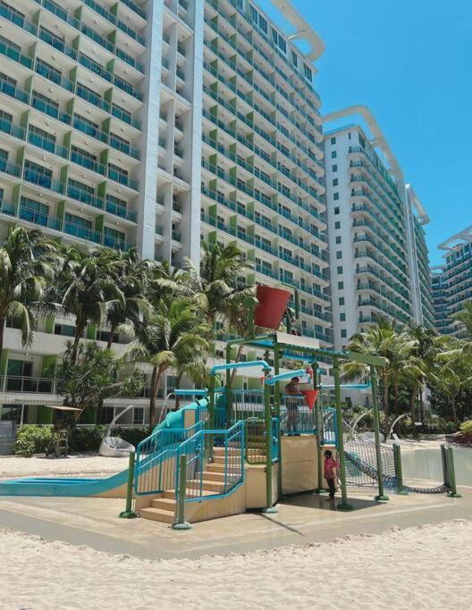 2br With Wifi, Pool, & Smart Tv, Near Naia Apartment *