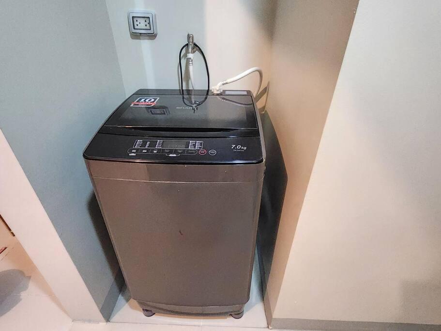 Apartment Bgc Uptown Parksuites King Bed With Balcony Sunset And View *