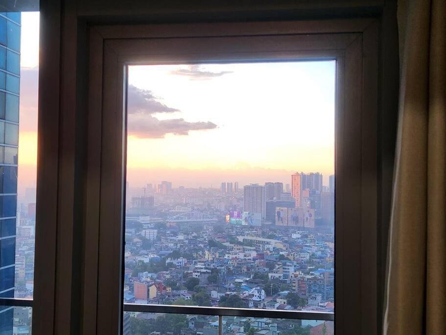 Apartment Bgc Uptown Parksuites King Bed With Balcony Sunset And View *
