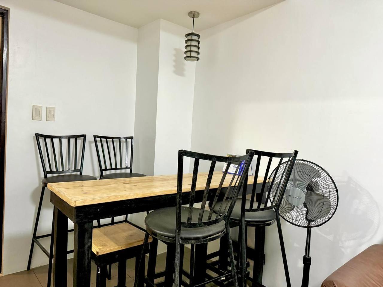 2br W Balcony In Araneta, Cubao W Pool And Gym - Porto Manila