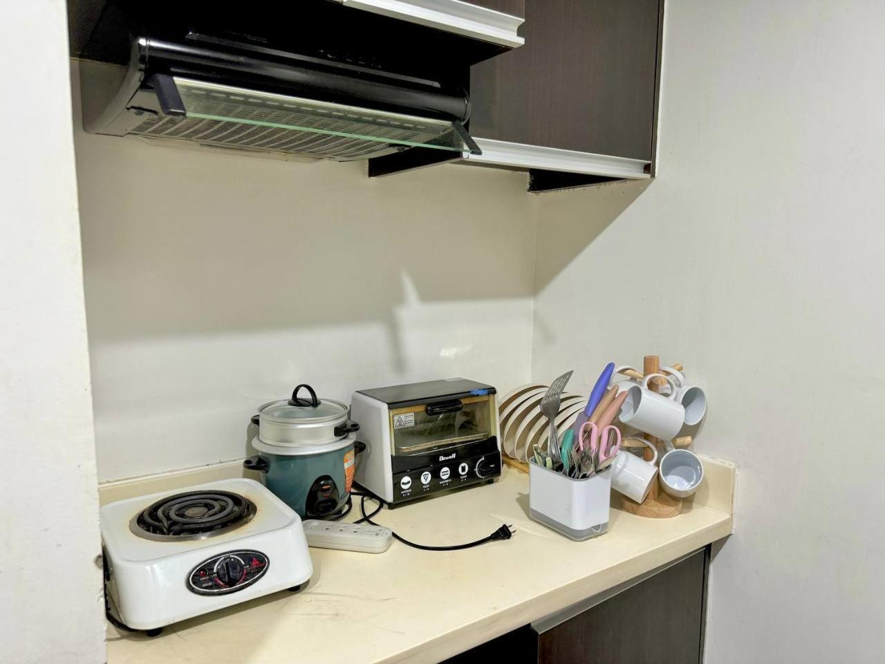 Apartment 2br W Balcony In Araneta, Cubao W Pool And Gym - Porto