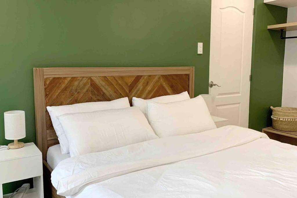 Apartment Seibu Tower Bgc Tropical With Parking *
