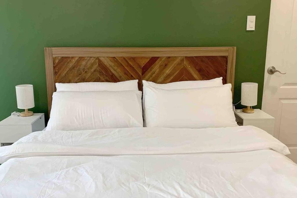 Apartment Seibu Tower Bgc Tropical With Parking Manila