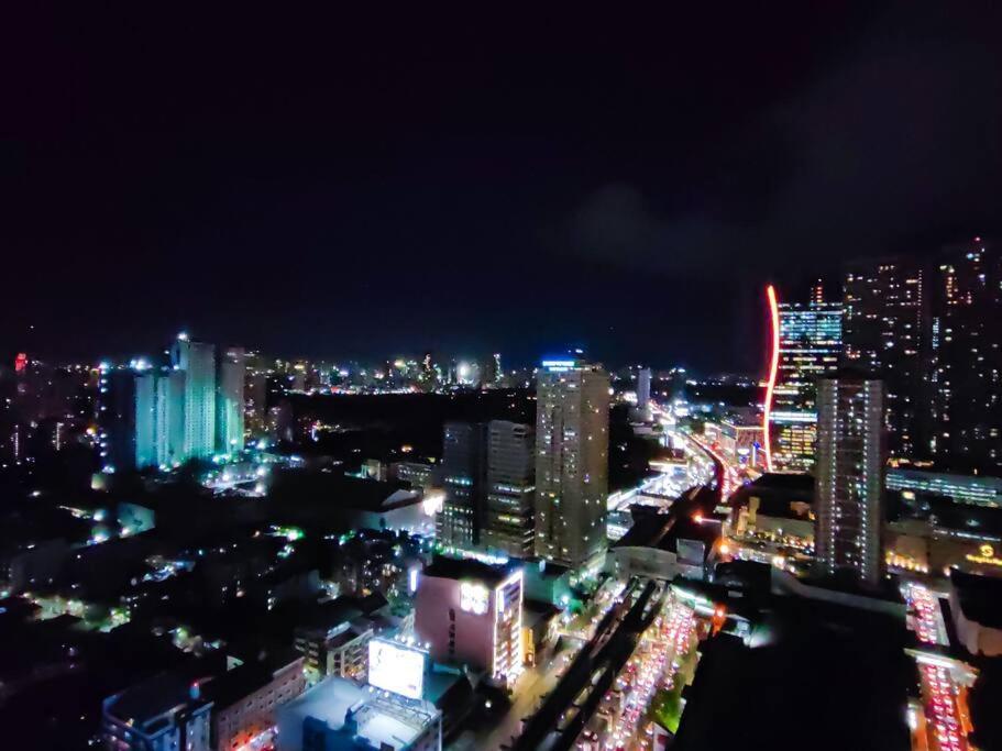 1br Unit Condotel W Balcony Fame Residences -fm09