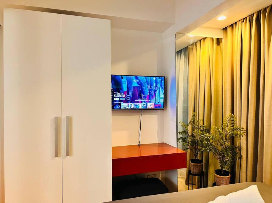 Azure New Elegant Relaxing Staycation Place Apartment Manila