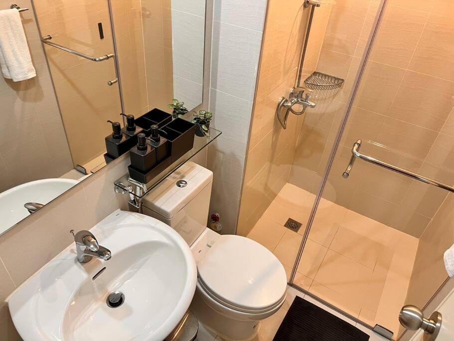 Apartment Azure New Elegant Relaxing Staycation Place