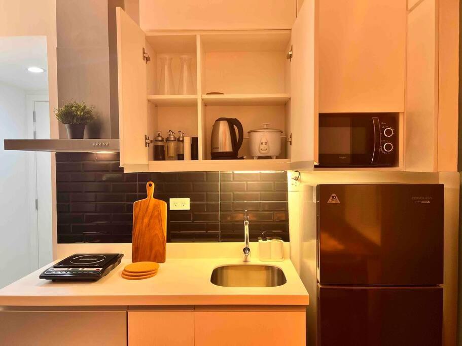 Azure New Elegant Relaxing Staycation Place Apartment *