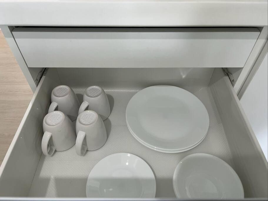 Azure Lovely And Refreshing 1 Bedroom Apartment Manila