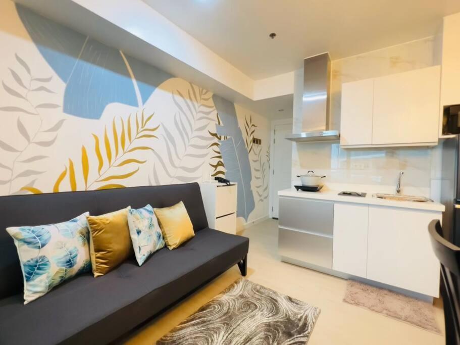 Azure Lovely And Refreshing 1 Bedroom *