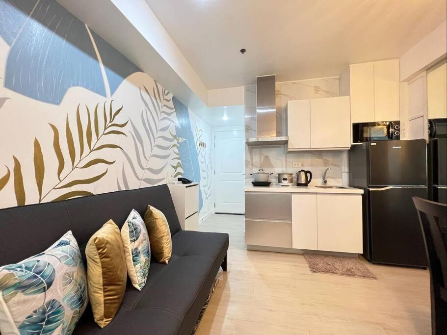 Apartment Azure Lovely And Refreshing 1 Bedroom