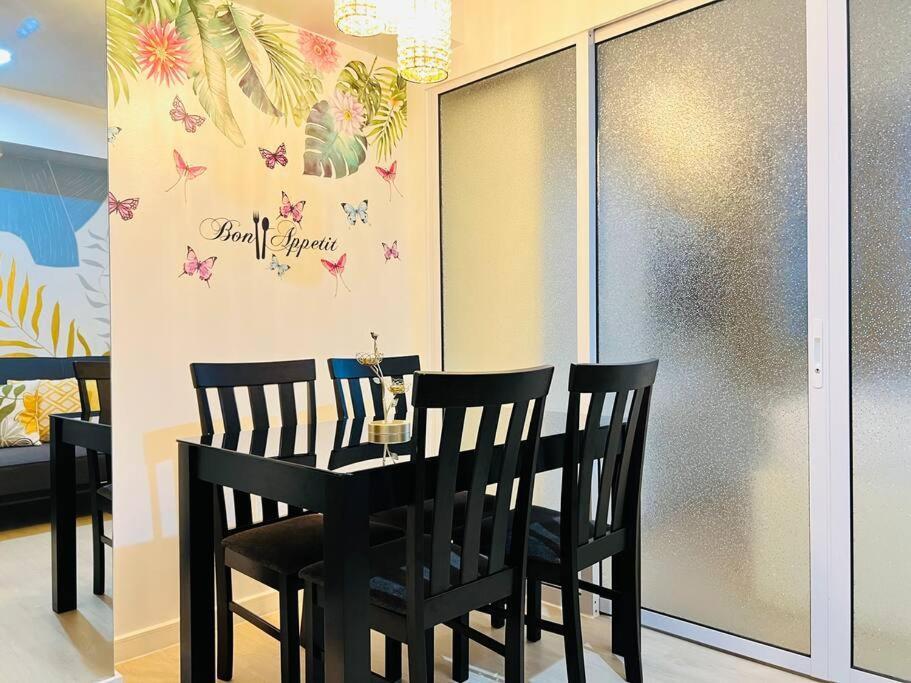 Azure Lovely And Refreshing 1 Bedroom Apartment Manila