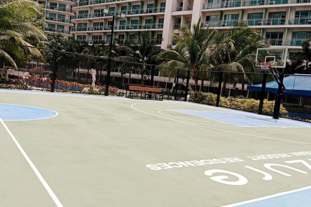 Azure Lovely And Refreshing 1 Bedroom *