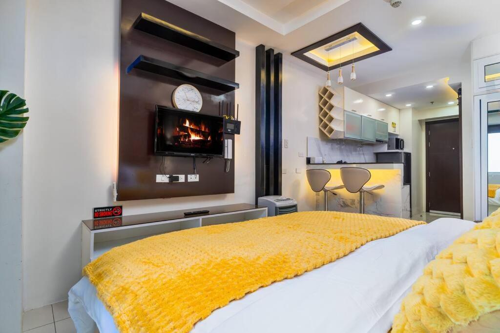 Sunny Suite: Luxe Comfort Apartment *