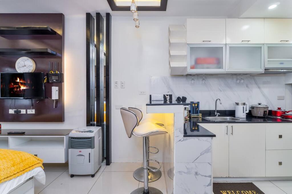 Apartment Sunny Suite: Luxe Comfort *