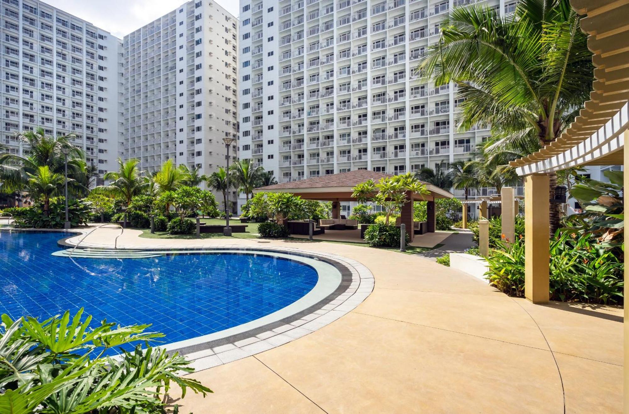 Gemstonebr In Smdc Shore Residences Manila