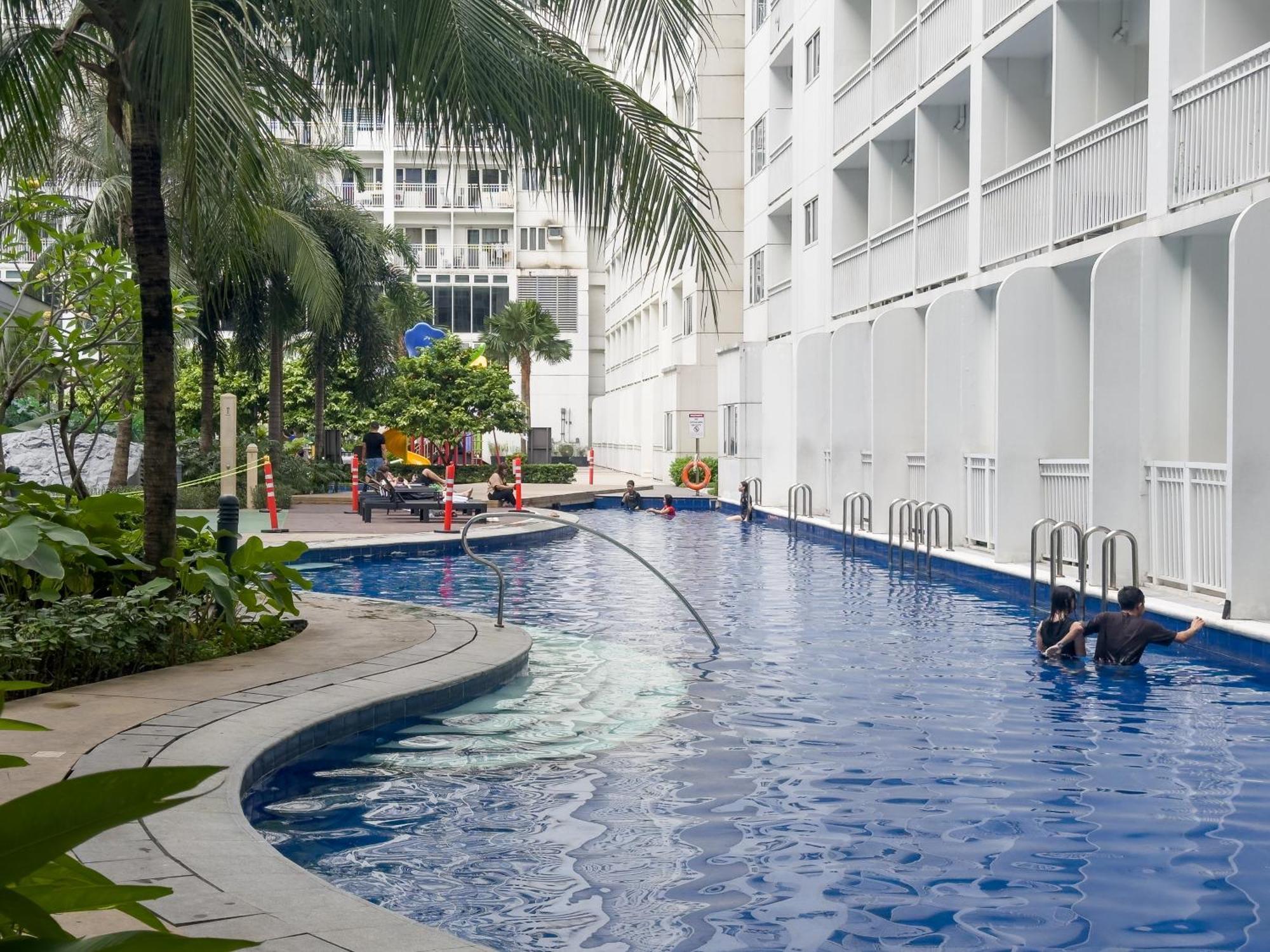 Gemstonebr In Smdc Shore Residences Apartment Manila