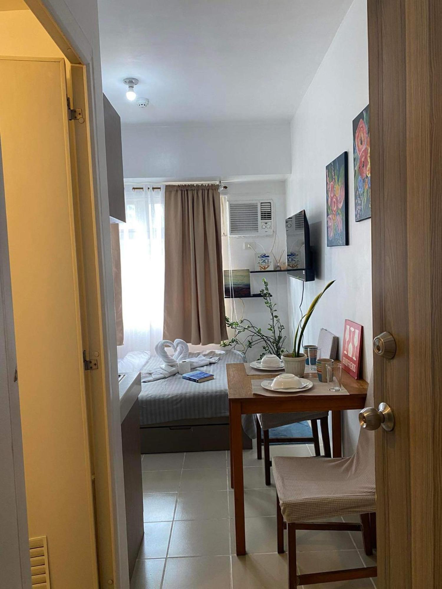 Affordable Buenbyahe Staycation In Urban Deca Tower Edsa, F Residences And The Regalia Park Tower Cubao Apartment *