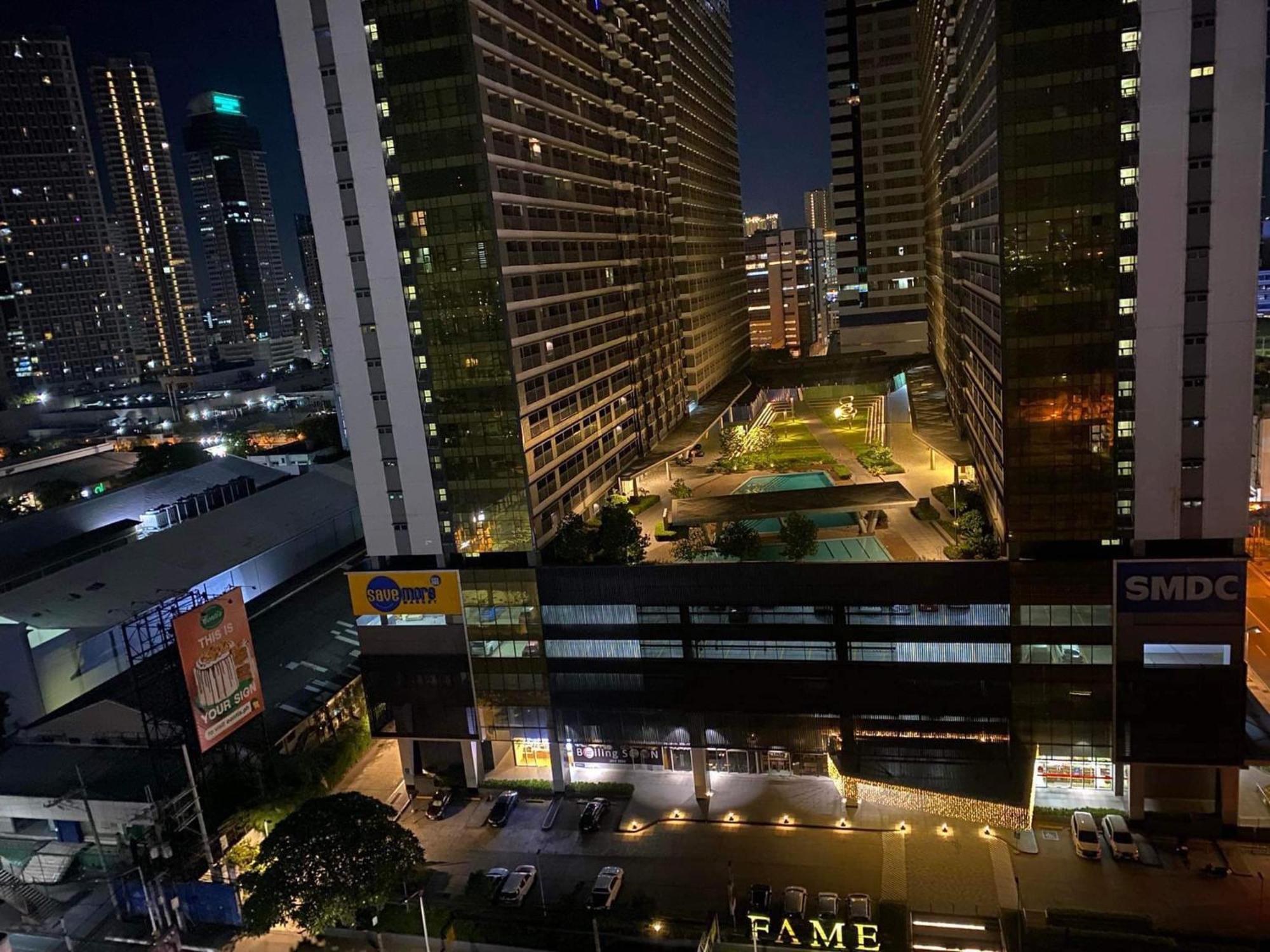 Apartment Affordable Buenbyahe Staycation In Urban Deca Tower Edsa, F Residences And The Regalia Park Tower Cubao *