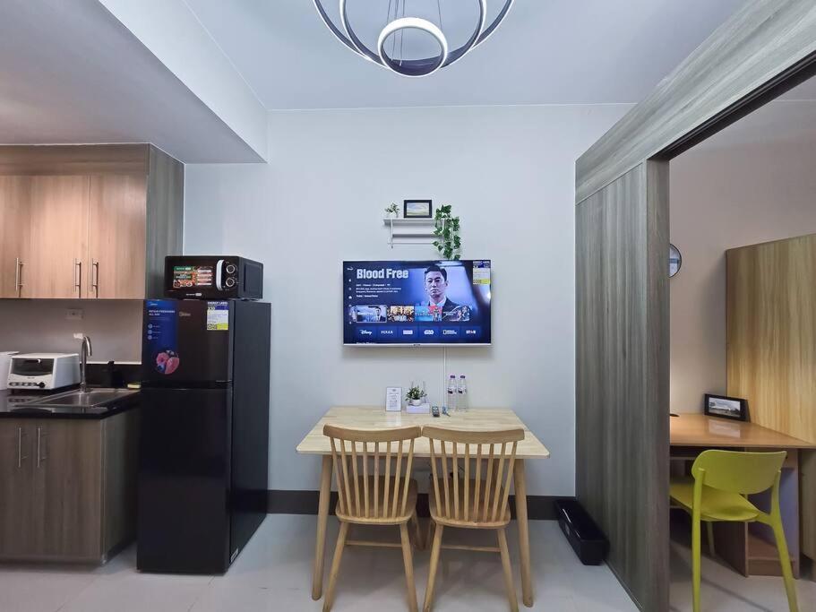 1br Unit Condotel W Balcony Fame Residences -fm29 Manila
