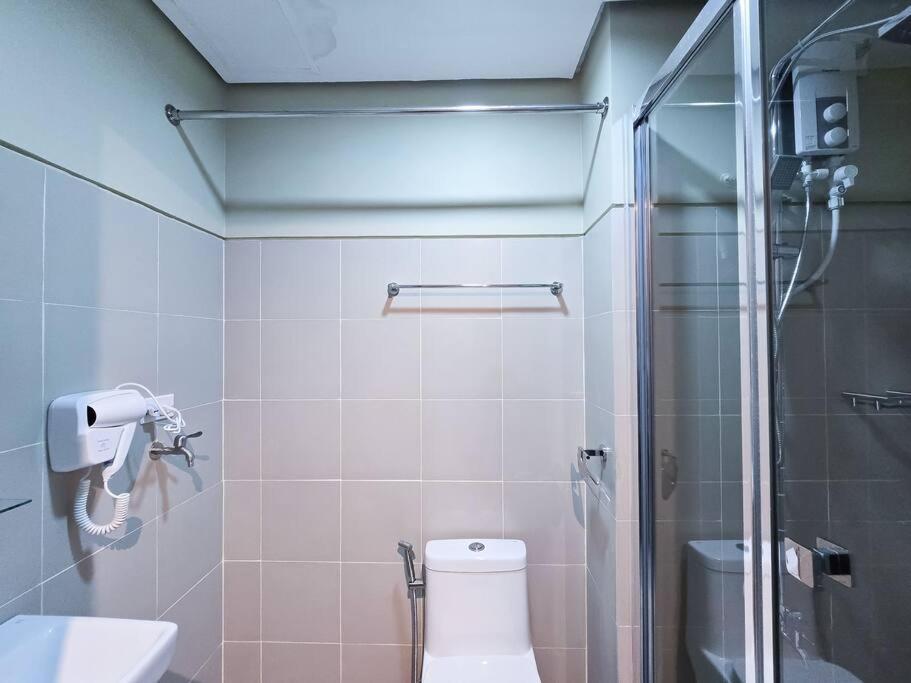 1br Unit Condotel W Balcony Fame Residences -fm29 *
