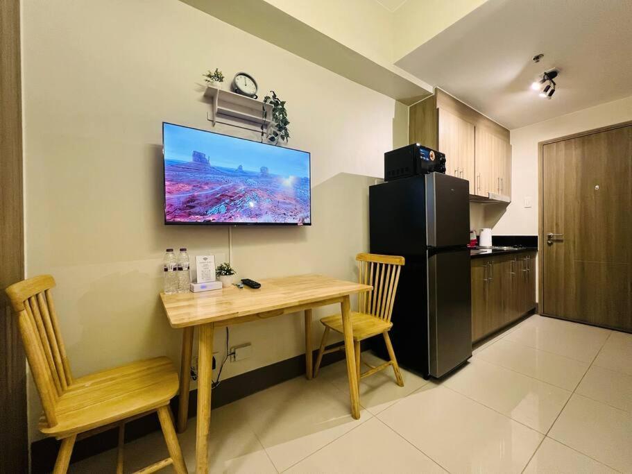 1br Unit Condotel W Balcony Fame Residences -fm27