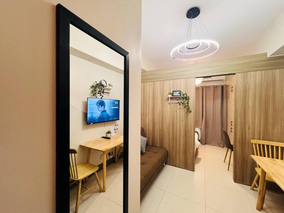 1br Unit Condotel W Balcony Fame Residences -fm27 Apartment *